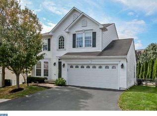 902 Francis Dr, Downingtown, PA 19335