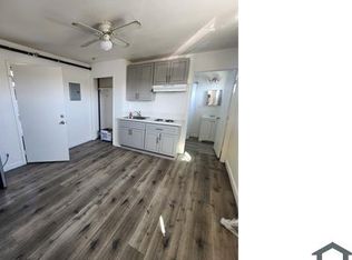 2204 W Slauson Ave #5, Los Angeles, CA 90043