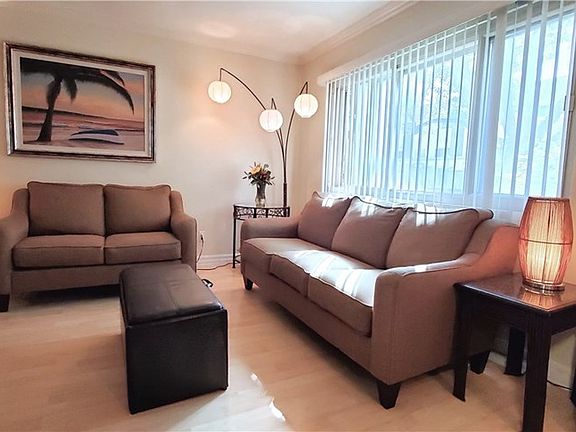 4th image of 8650 Belford Ave #122