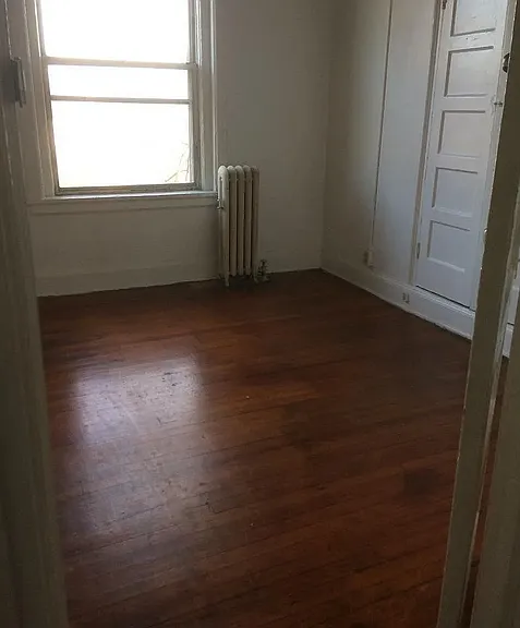 218 E 7th St #37 — Photo 9