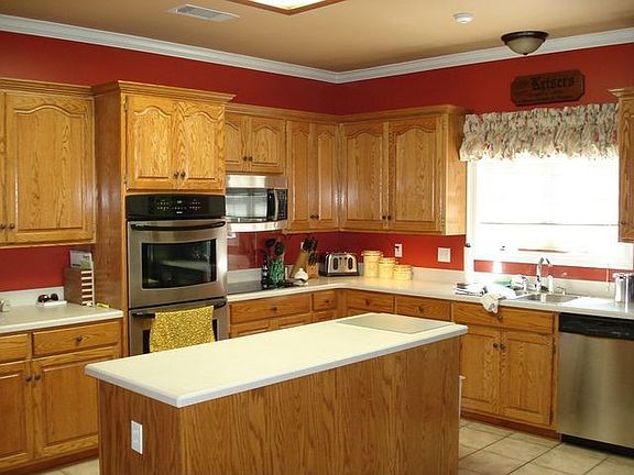 3rd image of 4037 Waterford Dr
