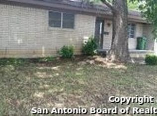 4921 Holiday Ln, North Richland Hills, TX 76180