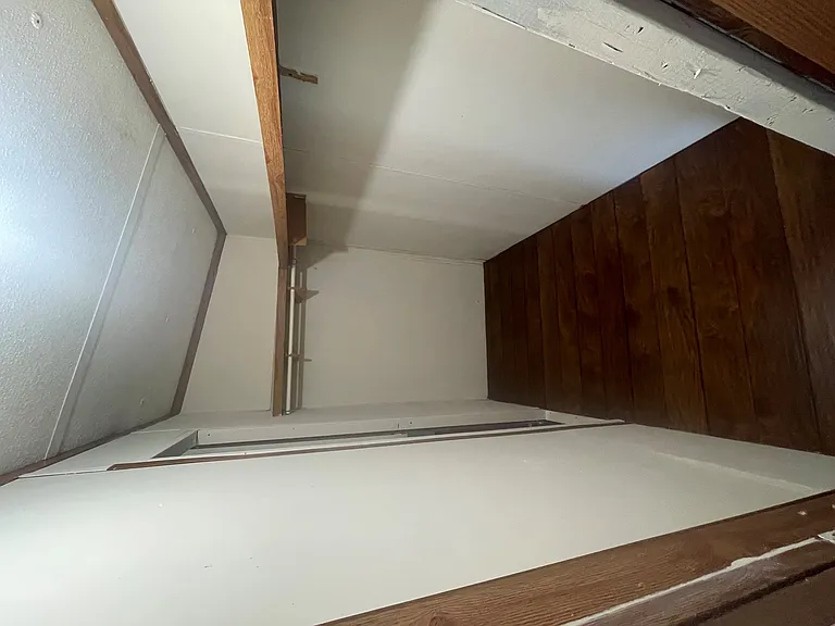 303 Tabor Woods Rd — Photo 3