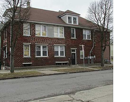 2nd image of 1395 E Delavan Ave