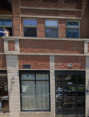 1st image of 837 S Western Ave Unit 406