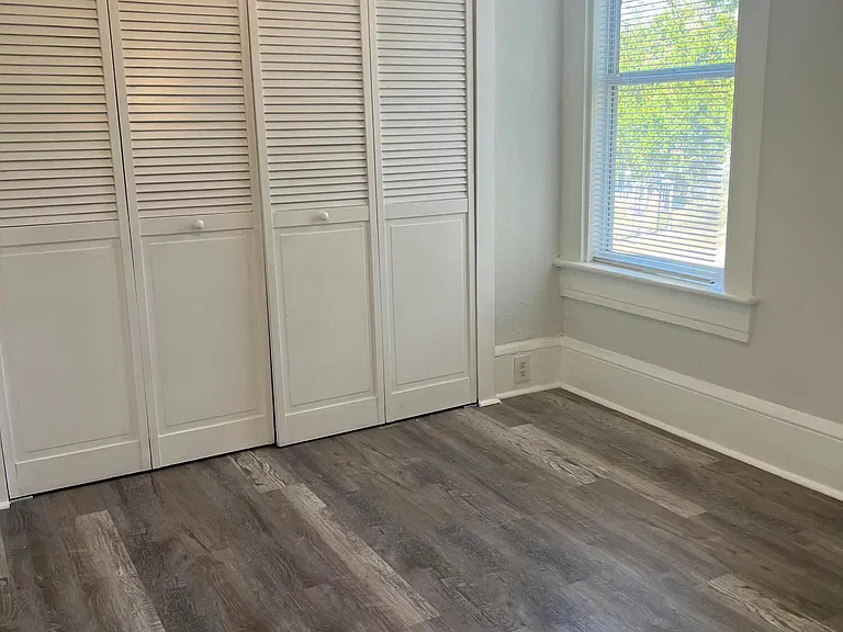 209 Taylor Ave #2 — Photo 12