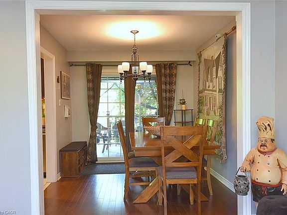 4th image of 18 Dennis Ave