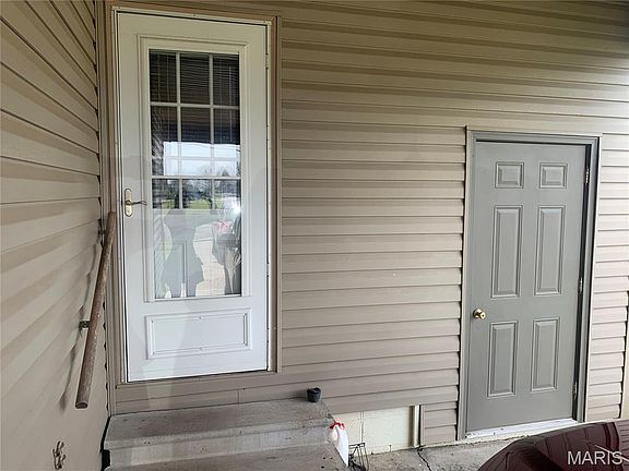 2nd image of 2012 Ables Rd