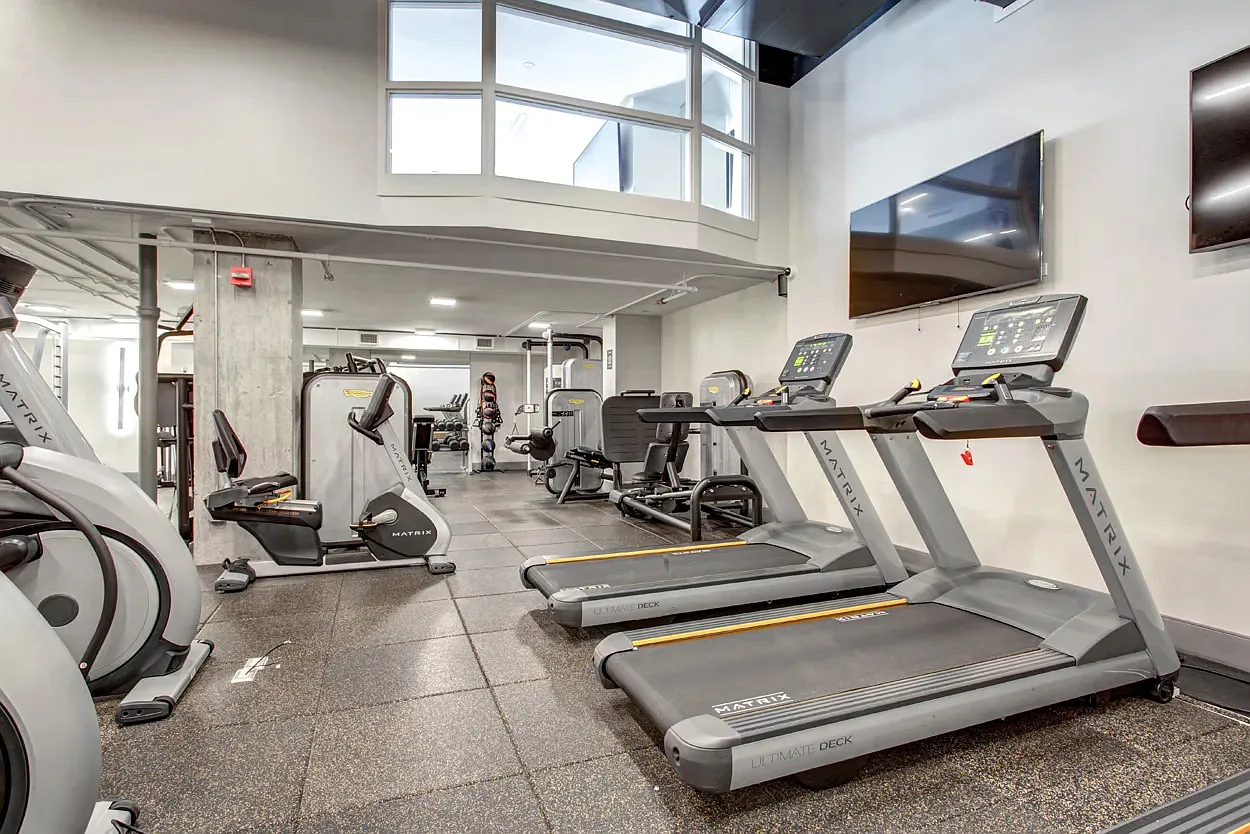 2 bed, $3,440 — Photo 4