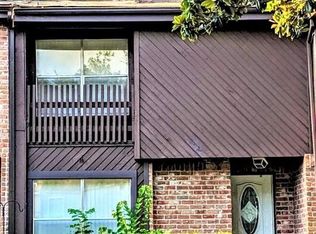 5935 Arncliffe Dr #5935, Houston, TX 77088
