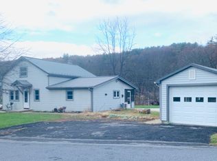 7126 Loop Rd, Huntingdon, PA 16652