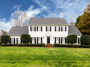 8701 Cahill Ln, Charlotte, NC 28277