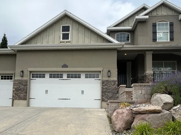 3926 W Farmingdale Ct, South Jordan, UT 84009