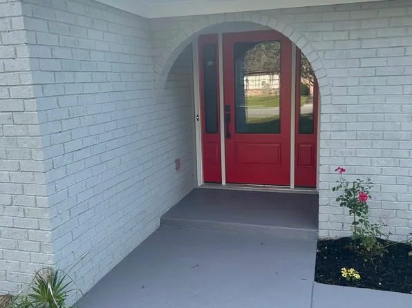 2206 Ambassador Ln, Charleston, SC 29414