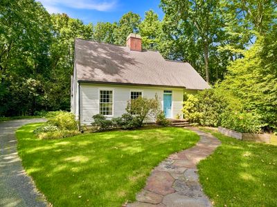 67 Woodlot Rd, Amherst, MA, 01002
