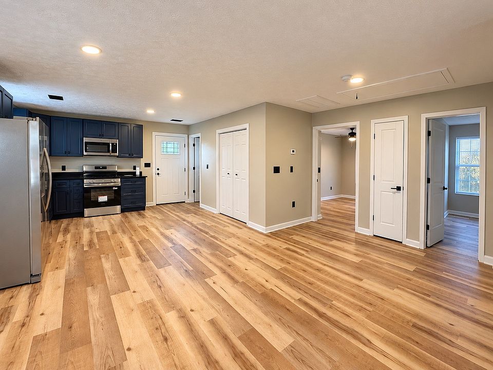 2nd image of 303 Cainsville Rd