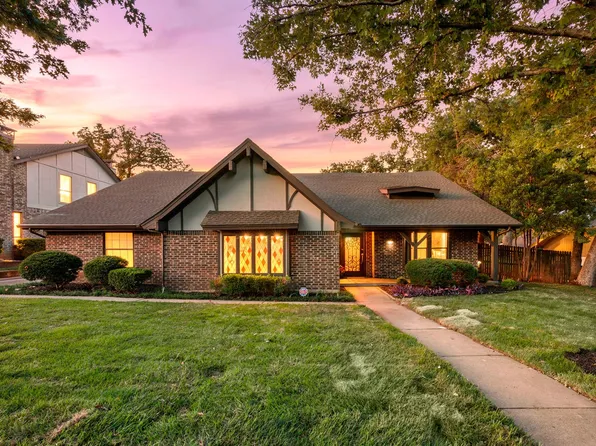 2214 Wilson Dr, Arlington, TX 76011