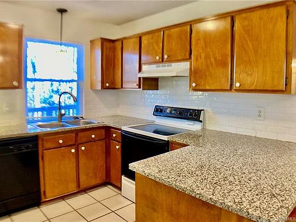 4th image of 10921 Wiltshire Ln