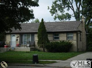24311 Oneida Ave, Oak Park, MI 48237