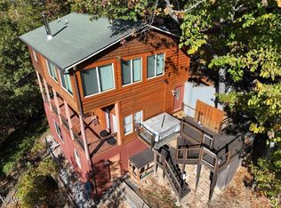 3307 Chinquapin Dr, Sevierville, TN 37876