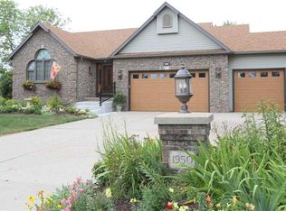 1950 Wallinford Cir, Sun Prairie, WI 53590