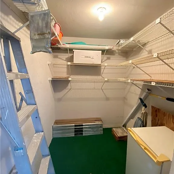 1427 SW 47th Ter #202 — Photo 28