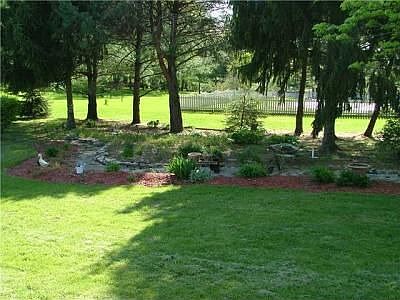 4th image of 7955 Ohio Northern Dr NW
