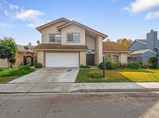1542 Corgiat Dr, Newman, CA 95360