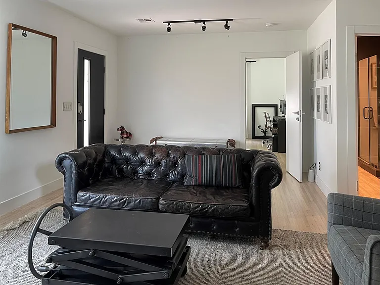 2364 S Florence Ave — Photo 6