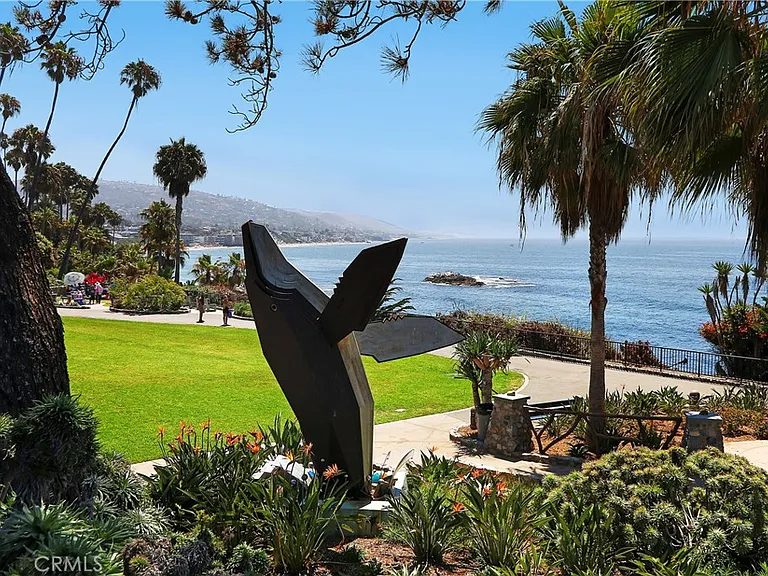 404 Loma Ter #C — Photo 11