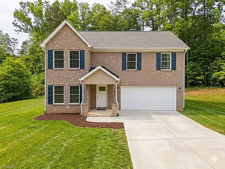2948 Lashmit Dr — Photo 1