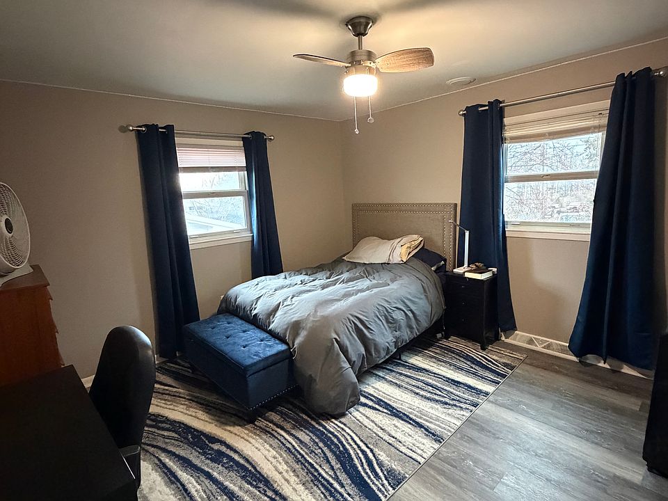 1st image of 2414 White Gate Dr #4