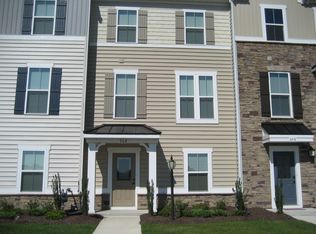 360 Spring Hill Pl, Smithfield, VA 23430