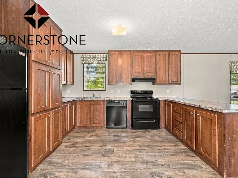 27848 Frindik Ln #5 — Photo 4