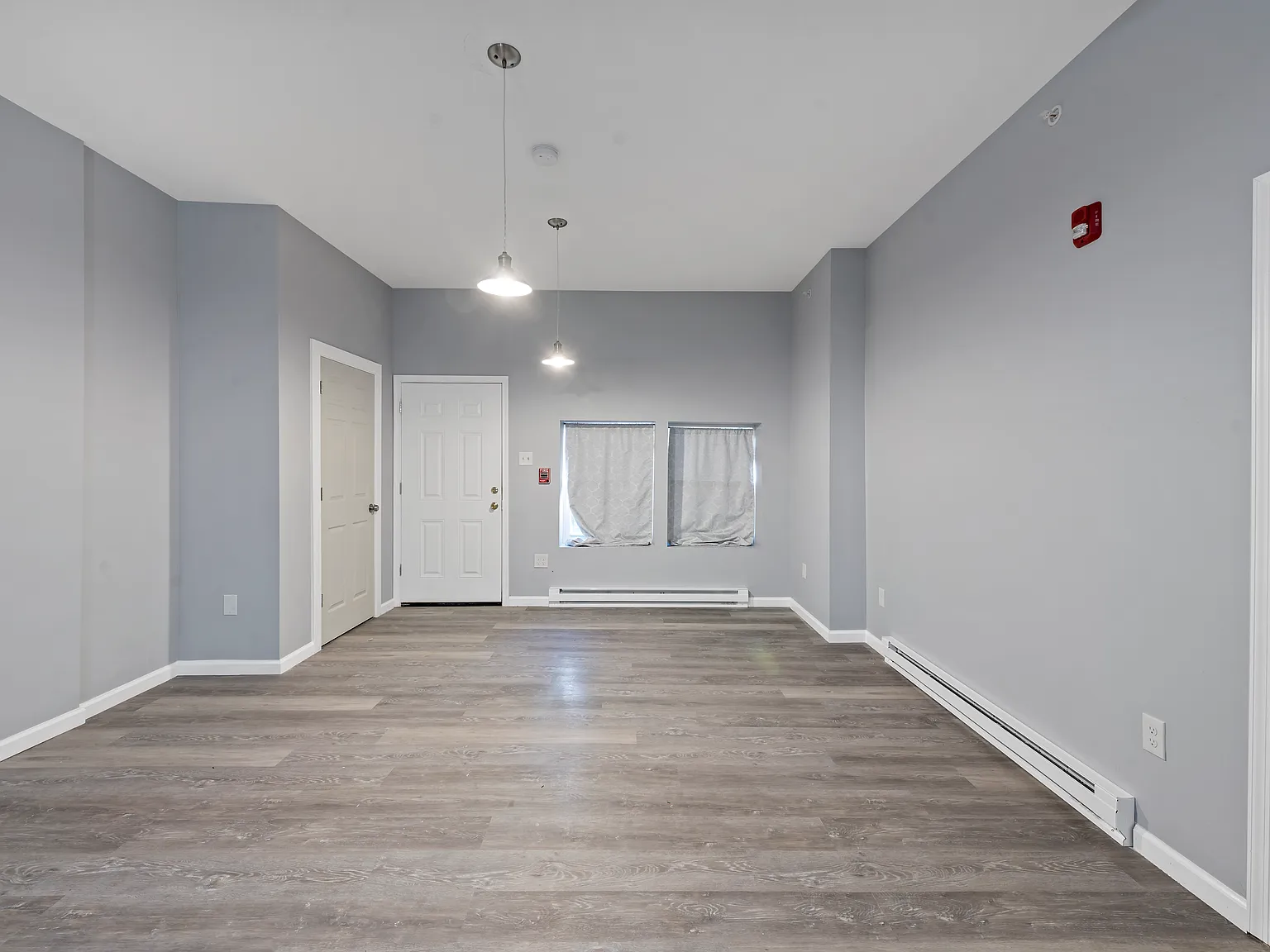 Studio, 499 sqft, $1,200 — Photo 4