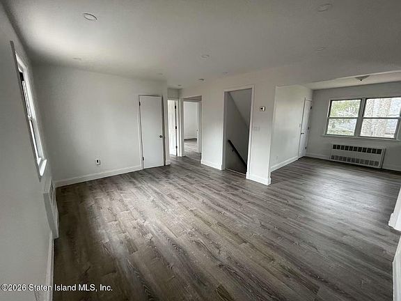 3rd image of 14 Evergreen Ave Floor 2