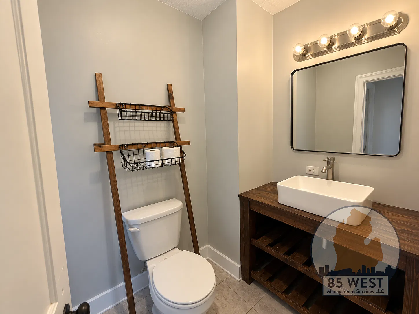 2 bed, 850 sqft, $1,300 — Photo 4