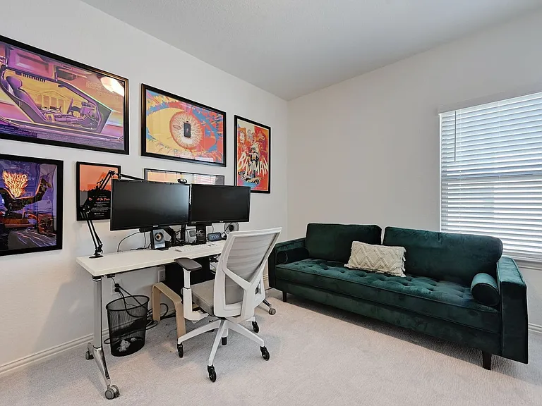 13004 Bloomington Dr — Photo 21