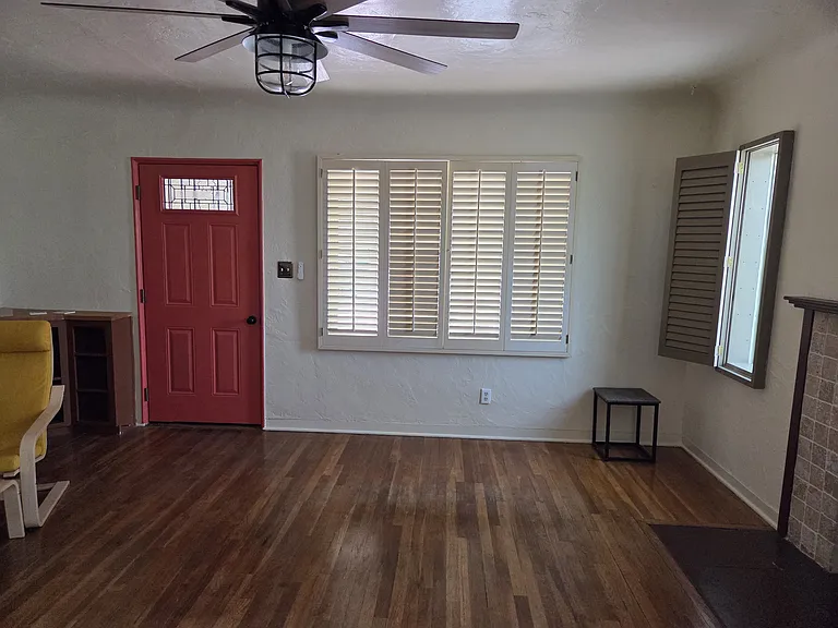 2501 E Drachman St — Photo 4
