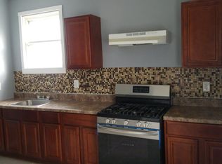 454 4th Ave, Newark, NJ 07107