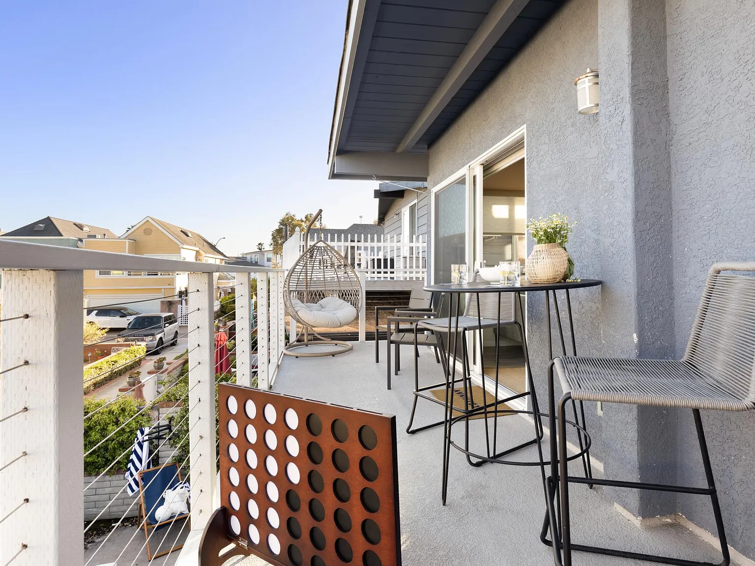 3 bed, 1890 sqft, $11,046 — Photo 3