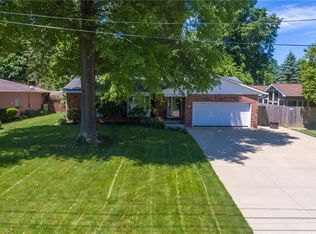 302 Owosso Ave, Akron, OH 44333