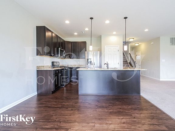 5th image of 5435 N Woodside Ct