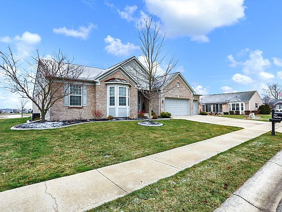 2nd image of 783 King Fisher Dr