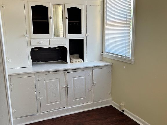 pantry room front house