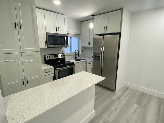 2nd image of 3071 SW 27th Ave APT 4