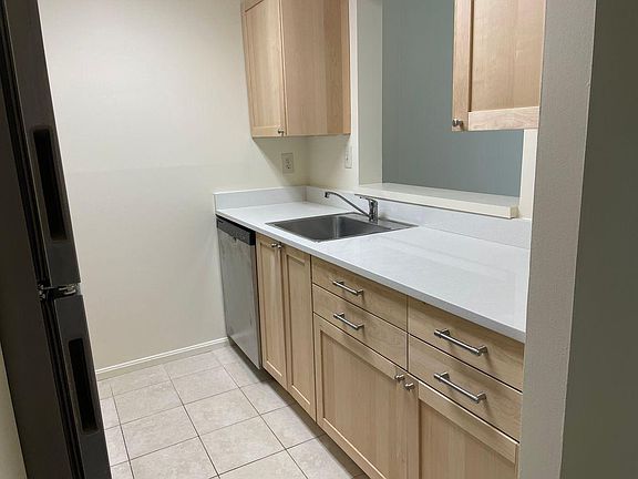 4th image of 2100 Langston Blvd APT 331