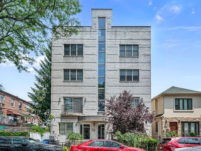 1515 W 4th St APT 4L, Brooklyn, NY, 11204