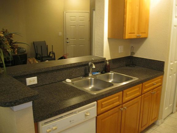3rd image of 15115 Michelangelo Blvd APT 202