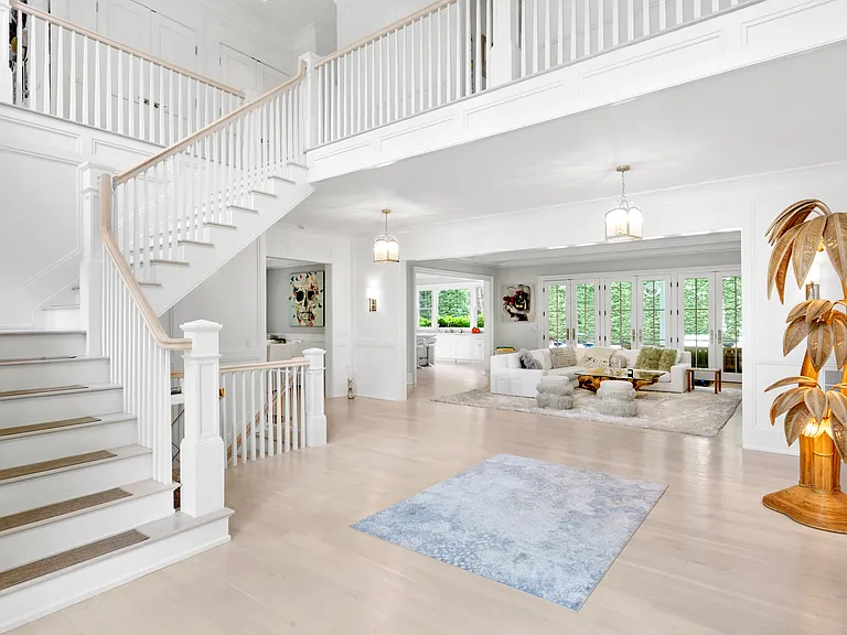 115 Corrigan St — Photo 4